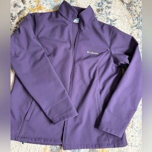 Women’s XL Columbia Purple Zip Front Softshell Jacket
